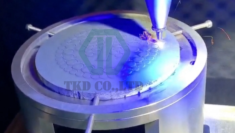 Laser cuting whisper reinforced ceramics cutting